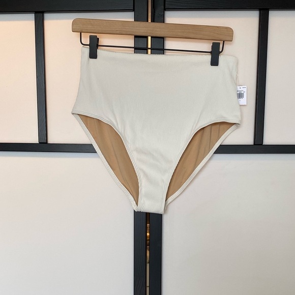 Old Navy High Rise swim bottoms Creme De La Creme. NWT - Picture 10 of 13